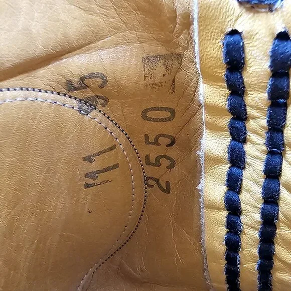 Custom 9D Hand Tooled/ Painted Native American Chief boots Vintage 1995 Western - Picture 11 of 16